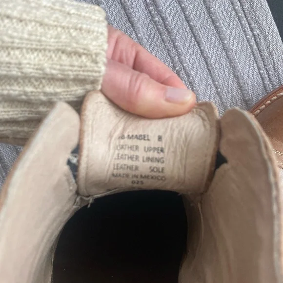 Freebird Mabel slip-on oxfords. - Picture 4 of 7